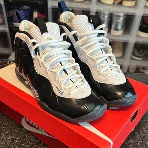 Nike Big Kids Little Posite One - Black and White Sneakers